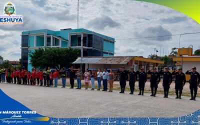 ((🔰))LA CAPITAL DISTRITAL DE NESHUYA RINDIO UNA VEZ MAS UN HOMENAJE A NUESTRO PABELLON NACIONAL DEL PERÚ